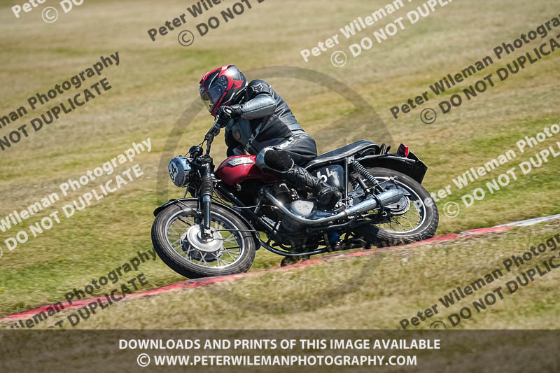 cadwell park;cadwell park photographs;cadwell trackday photographs;enduro digital images;event digital images;eventdigitalimages;peter wileman photography;racing digital images;trackday digital images;trackday photos